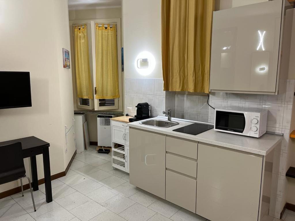Ferienwohnung Milan Downtown Exterior foto